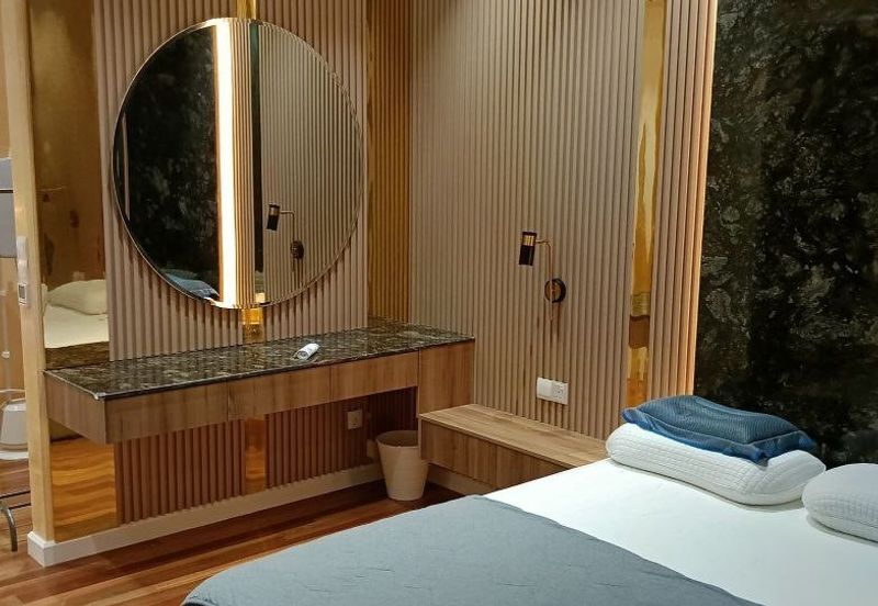 PAVILLION CEYLON HILL, BUKIT BINTANG, KUALA LUMPUR