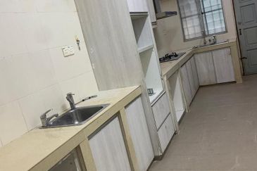 SERDANG RAYA, SERI KEMBANGAN