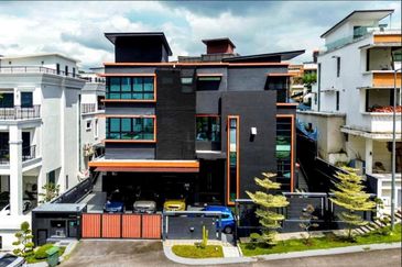 3-Storey Bungalow @ Taman Sering Ukay, Ukay Perdana, Ampang