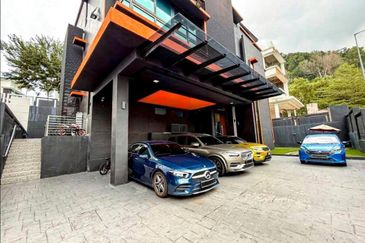 3-Storey Bungalow @ Taman Sering Ukay, Ukay Perdana, Ampang