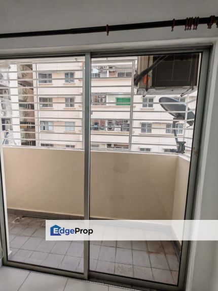 Apartment Mandarina Court Taman Connaught Cheras KL, Kuala Lumpur, Cheras