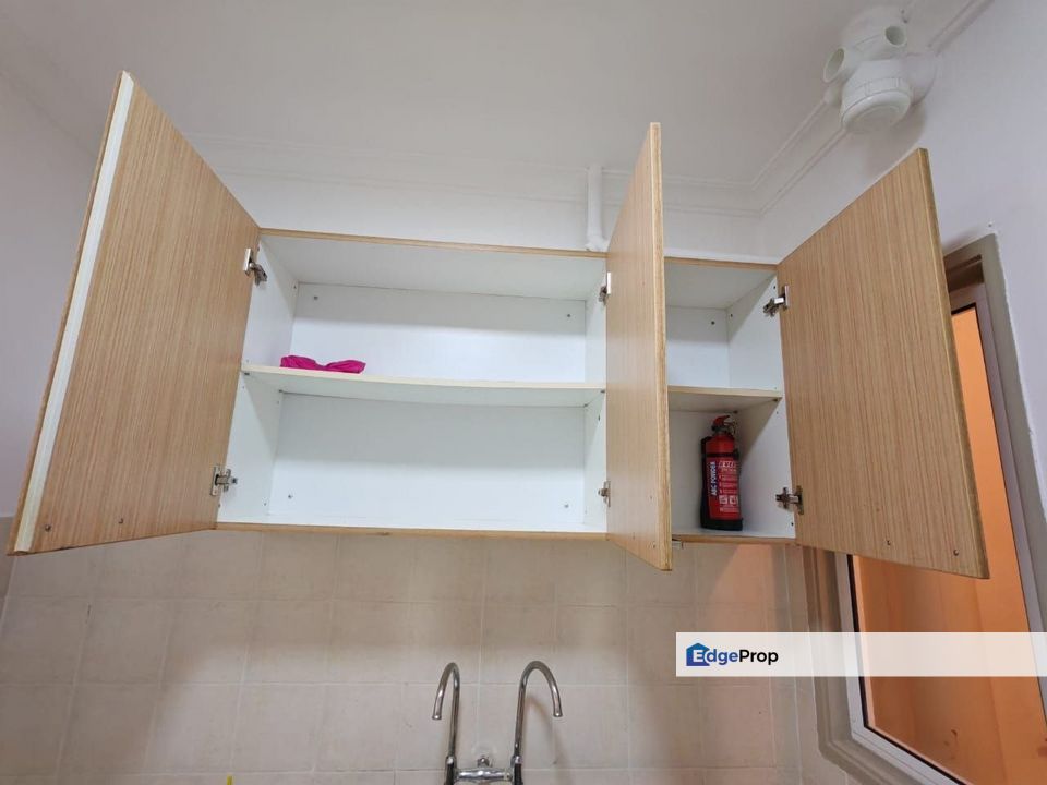 Apartment Mandarina Court Taman Connaught Cheras KL, Kuala Lumpur, Cheras