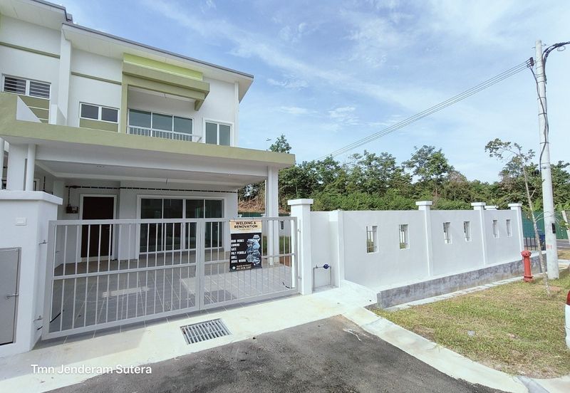 CORNER DOUBLE STOREY TERRACE | TMN JENDERAM SUTERA, DENGKIL