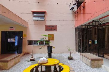 SRI DAHLIA APARTMENT, KAJANG