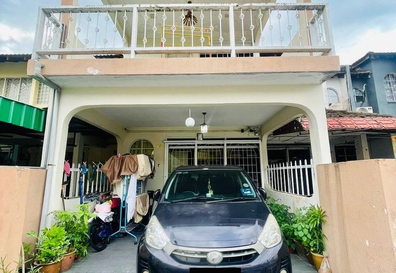 FREEHOLD Double Storey Terrace, Sri Gombak Phase 9