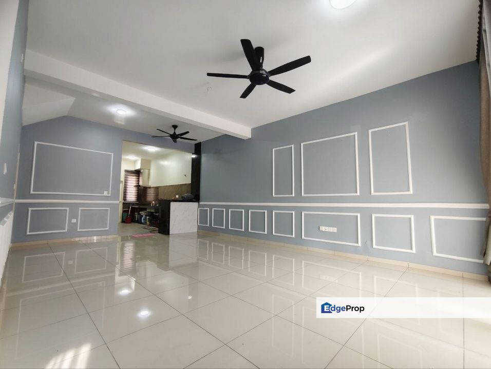 Double Storey Link Precint 2 Taman Tiara Sendayan Bandar Sri Sendayan Labu Negeri Sembilan, Negeri Sembilan, Labu