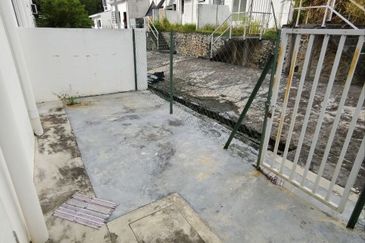 Double Storey Link Precint 2 Taman Tiara Sendayan Bandar Sri Sendayan Labu Negeri Sembilan