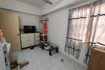 SRI DAHLIA APARTMENT, KAJANG (Sungai Chua – Taman Sepakat Indah 2)