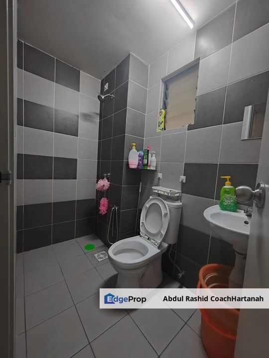 Residensi Mutiara, Kajang 2 Block C | 2+1 Rooms | 2 Bathrooms | Partly Furnished, Selangor, Kajang