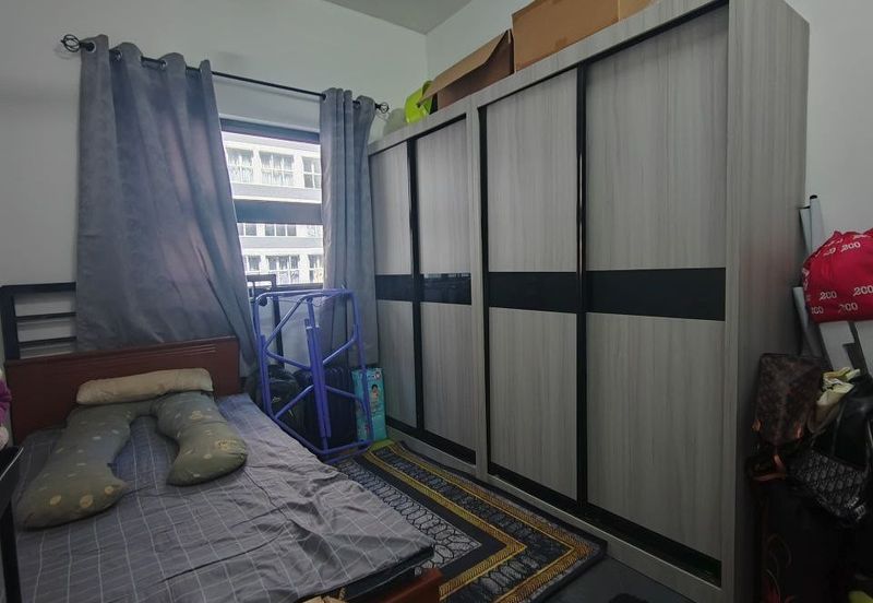 Residensi Mutiara, Kajang 2 Block C | 2+1 Rooms | 2 Bathrooms | Partly Furnished