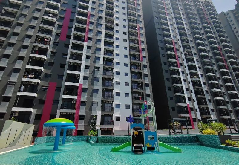 Residensi Mutiara, Kajang 2 Block C | 2+1 Rooms | 2 Bathrooms | Partly Furnished