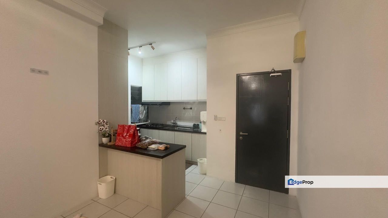 PANGSAPURI KITA IMPIAN, CYBERSOUTH PERDANA, DENGKIL | GROUND FLOOR, Selangor, Sepang