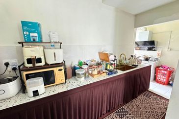 ELEGEN RESIDENSI, TAMAN PUTRA PERDANA, PUCHONG