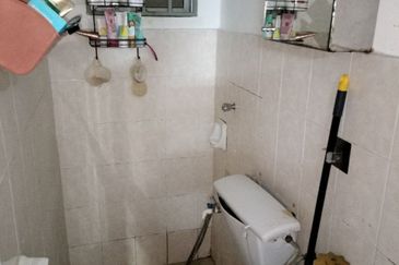 Pandan Court Condominium Pandan Mewah Ampang