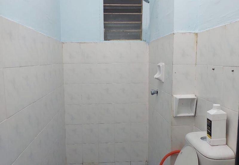 Pangsapuri Mawar Bandar Baru Sentul near LRT Sentul Timur