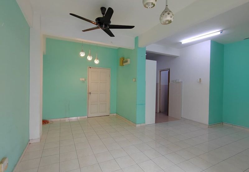 Selesa i-Resort, Taman Damai Mewah