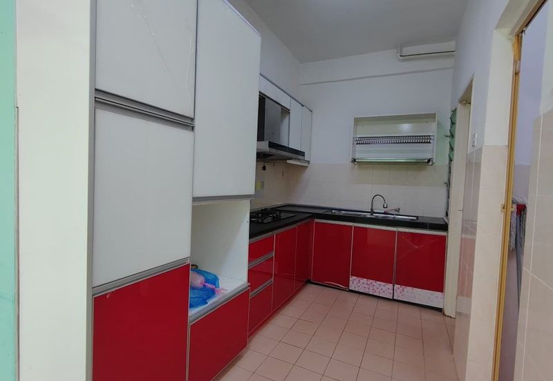 Selesa i-Resort, Taman Damai Mewah