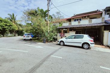 CORNER LOT 2 STOREY | TAMAN KOSAS AMPANG