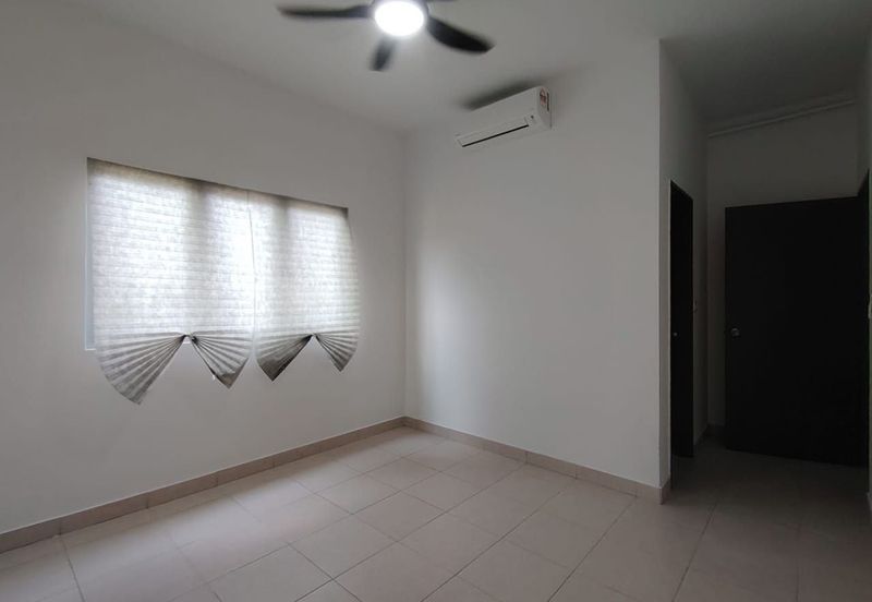  Kesuma Residence 1 @ Semenyih 80% furnished!!