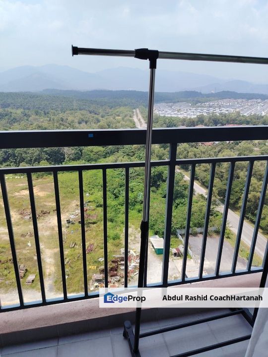  Kesuma Residence 1 @ Semenyih 80% furnished!!, Selangor, Semenyih