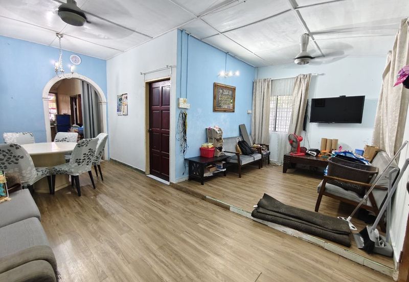 End lot Single Storey Taman Salak Jaya Salak Selatan Kuala Lumpur