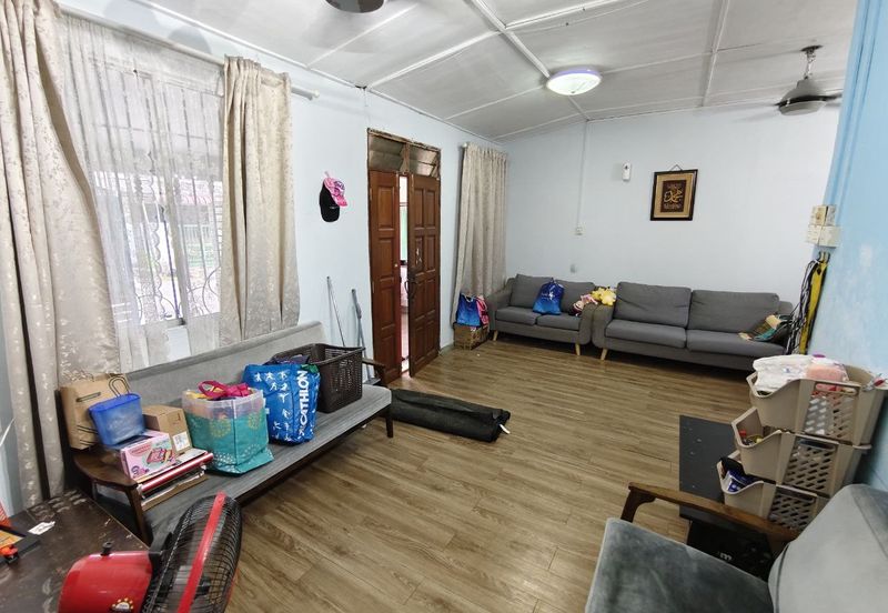 End lot Single Storey Taman Salak Jaya Salak Selatan Kuala Lumpur