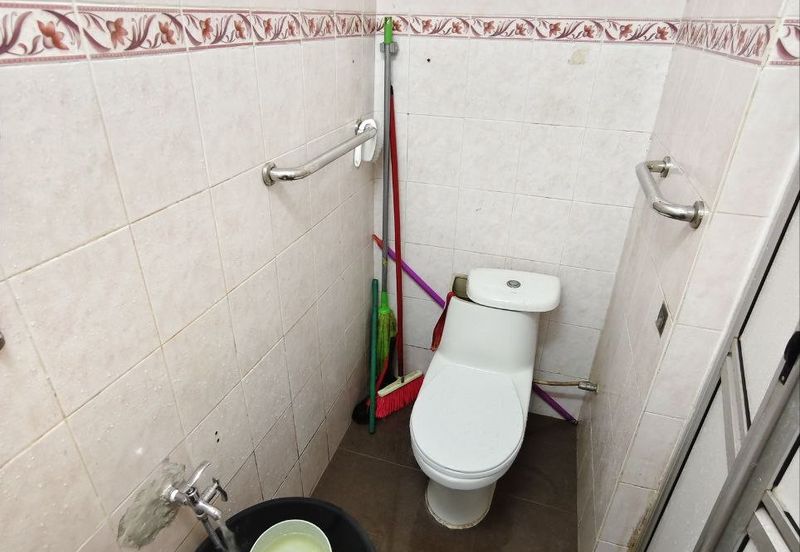 End lot Single Storey Taman Salak Jaya Salak Selatan Kuala Lumpur