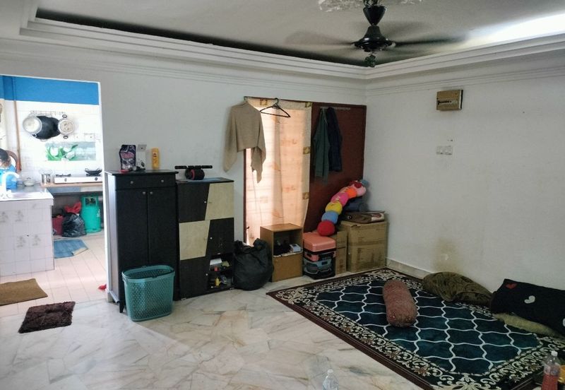 ELENA APARTMENT BLOCK F4 DESA PANDAN KAMPUNG PANDAN KL