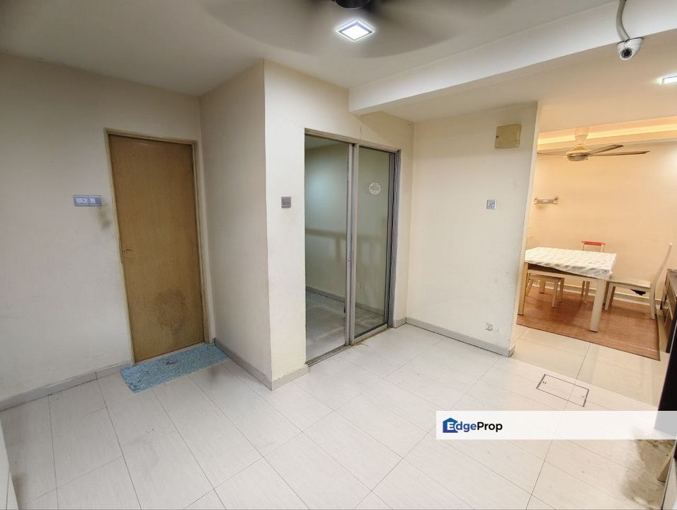 Double Storey Jalan Aman Suria Taman Aman Putri Seksyen U17 Sungai Buloh Shah Alam, Selangor, Shah Alam