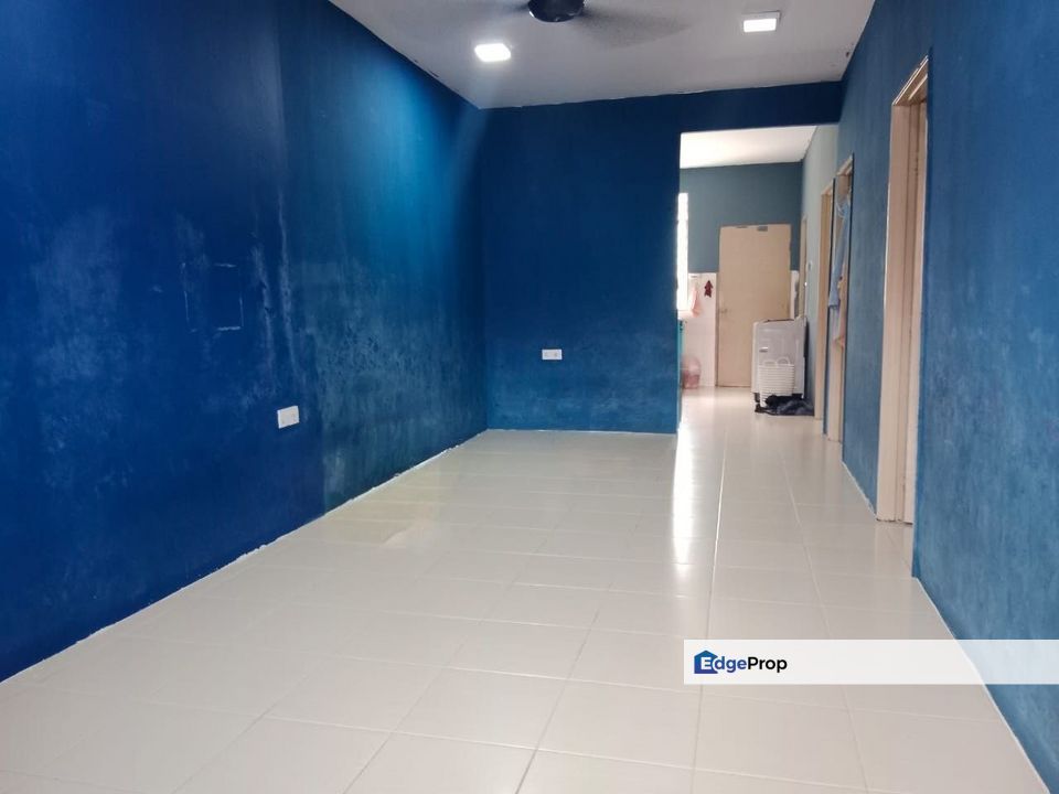 Teres Setingkat Taman Gambang Damai Kuantan, Pahang, Kuantan