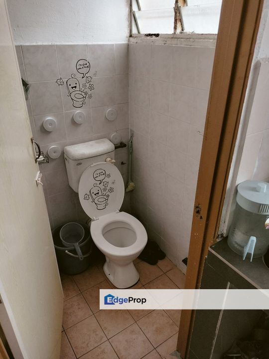 Flat Desa Lembah Permai, Lembah Jaya Utara Ampang, Selangor, Ampang