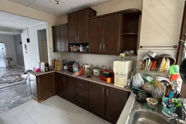 SRI AYU APARTMENT TAMAN SETIAWANGSA