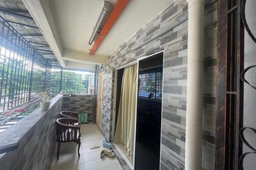 RENOVATED PPR PEKAN BATU, JALAN IPOH