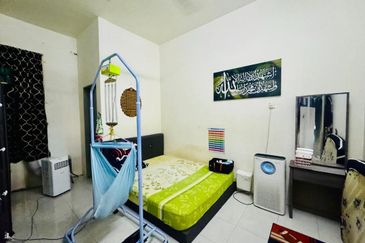 TERES CORNER LOT UNTUK DIJUAL