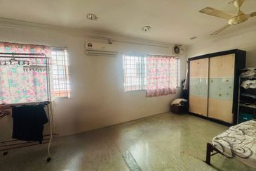 SEMI -D 2 TINGKAT TAMAN SRI TEMERLOH,JALAN SERINDIT