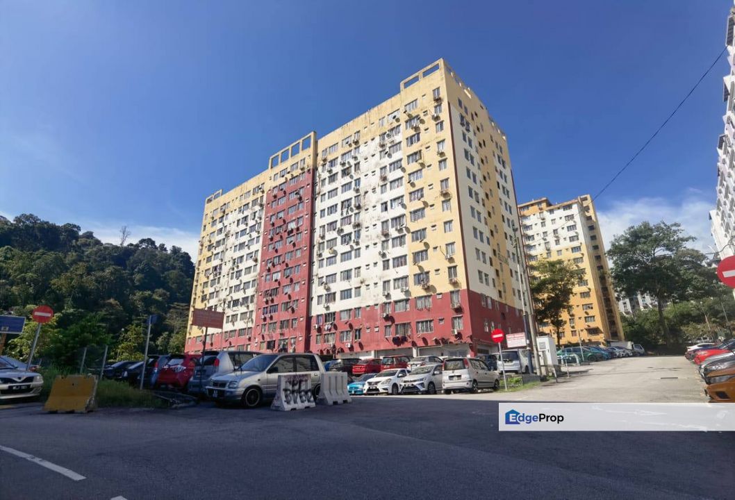 Jelutong Apartment @ Selayang Heights, Selangor, Batu Caves 