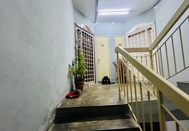 PESONA VILLA APT @ TAMAN MELAWATI FOR SALE