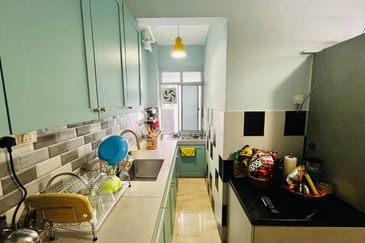 PESONA VILLA APT @ TAMAN MELAWATI FOR SALE