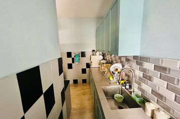 PESONA VILLA APT @ TAMAN MELAWATI FOR SALE