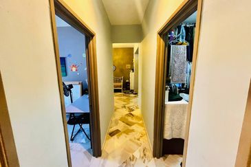 PESONA VILLA APT @ TAMAN MELAWATI FOR SALE