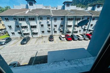 PESONA VILLA APT @ TAMAN MELAWATI FOR SALE