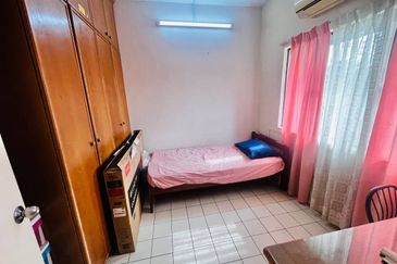 KENARI APARTMENT @ Taman Melati