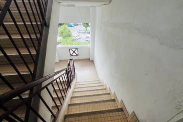 KENARI APARTMENT @ Taman Melati