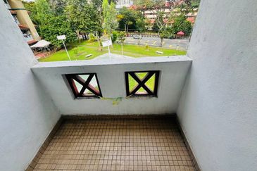 KENARI APARTMENT @ Taman Melati