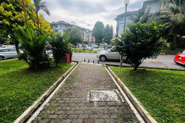 KENARI APARTMENT @ Taman Melati