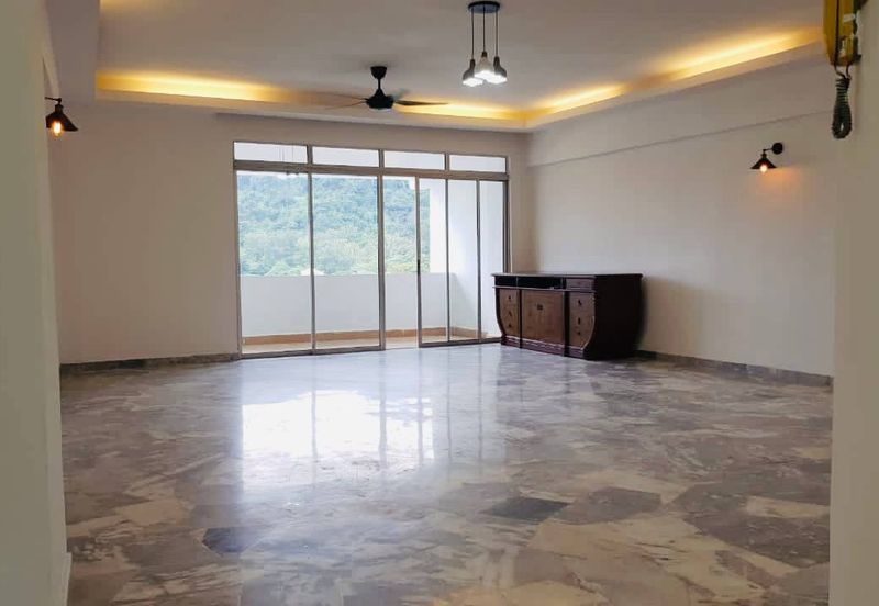 Sinaran Ukay Condominium, Bukit Antarabangsa, Ampang