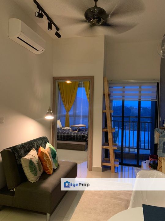 FULLY FURNISHED @ Ayuman Suites Condo near LRT Gombak, Selangor, Gombak