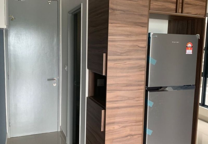 FULLY FURNISHED @ Ayuman Suites Condo near LRT Gombak