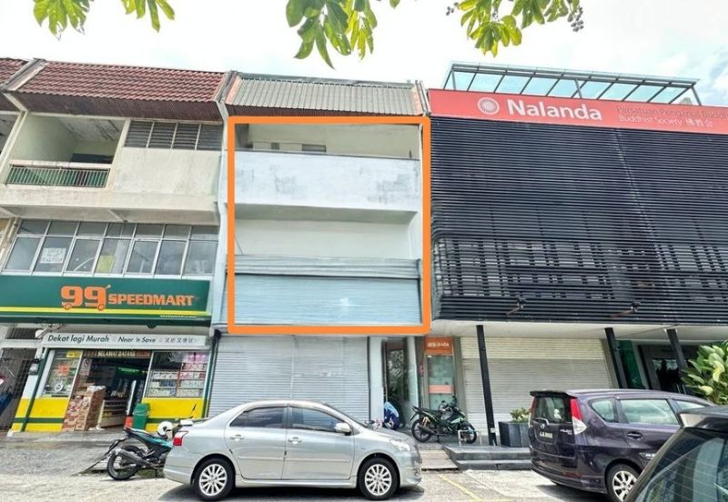 SHOPLOT 2 Storey, TAMAN SRI SERDANG, SERI KEMBANGAN