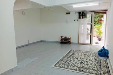 3 Storey Terrace House, Taman Dagang, Ampang